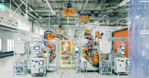 Audi revoluciona la fabricación automotriz con la primera producción controlada virtualmente del mundo